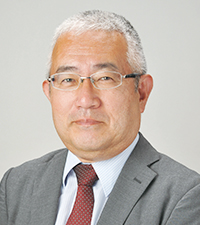 岩﨑 仁志 氏