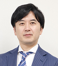 河野 逸郎 氏