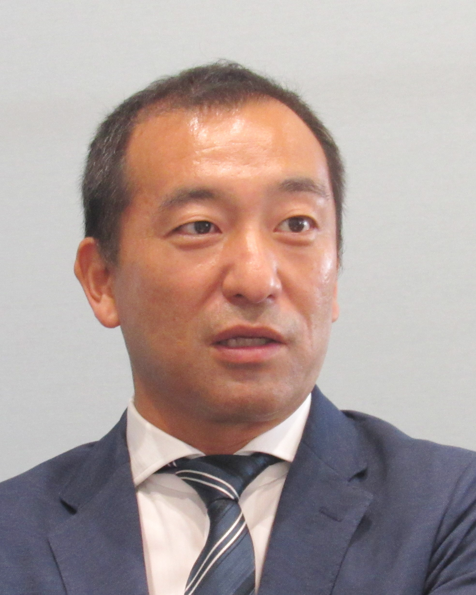稲葉 英毅 氏