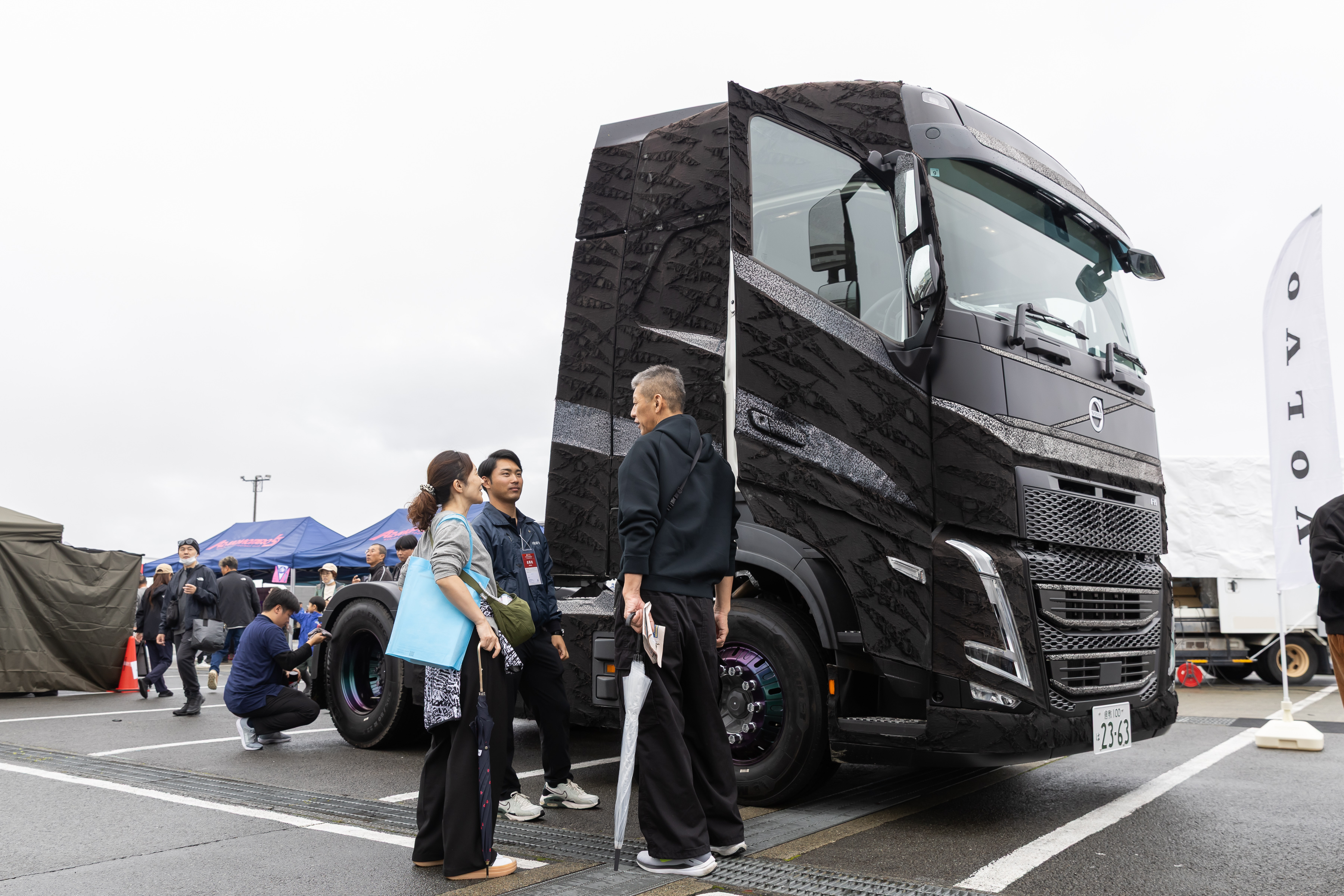 クリックでモーダル